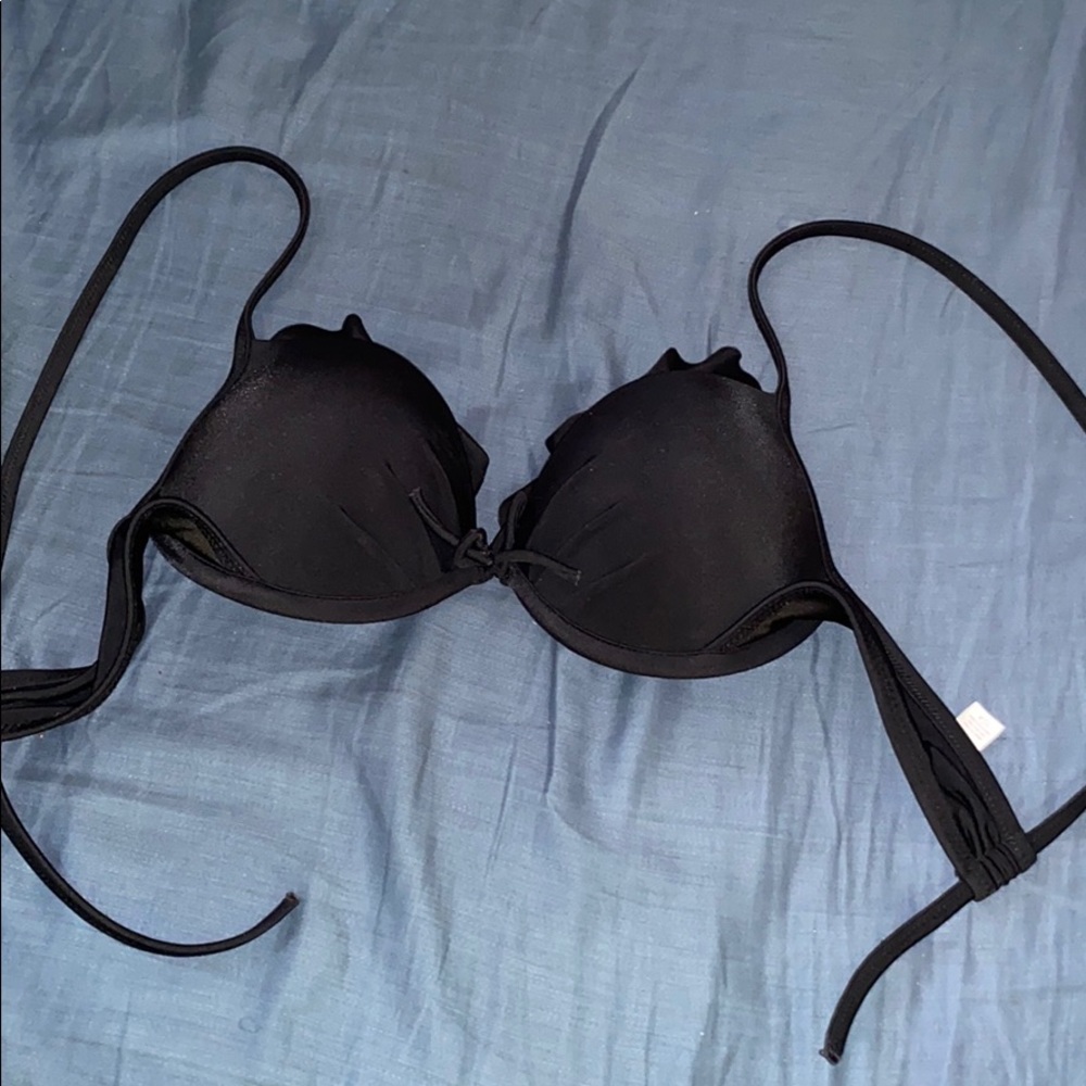 Bikini top